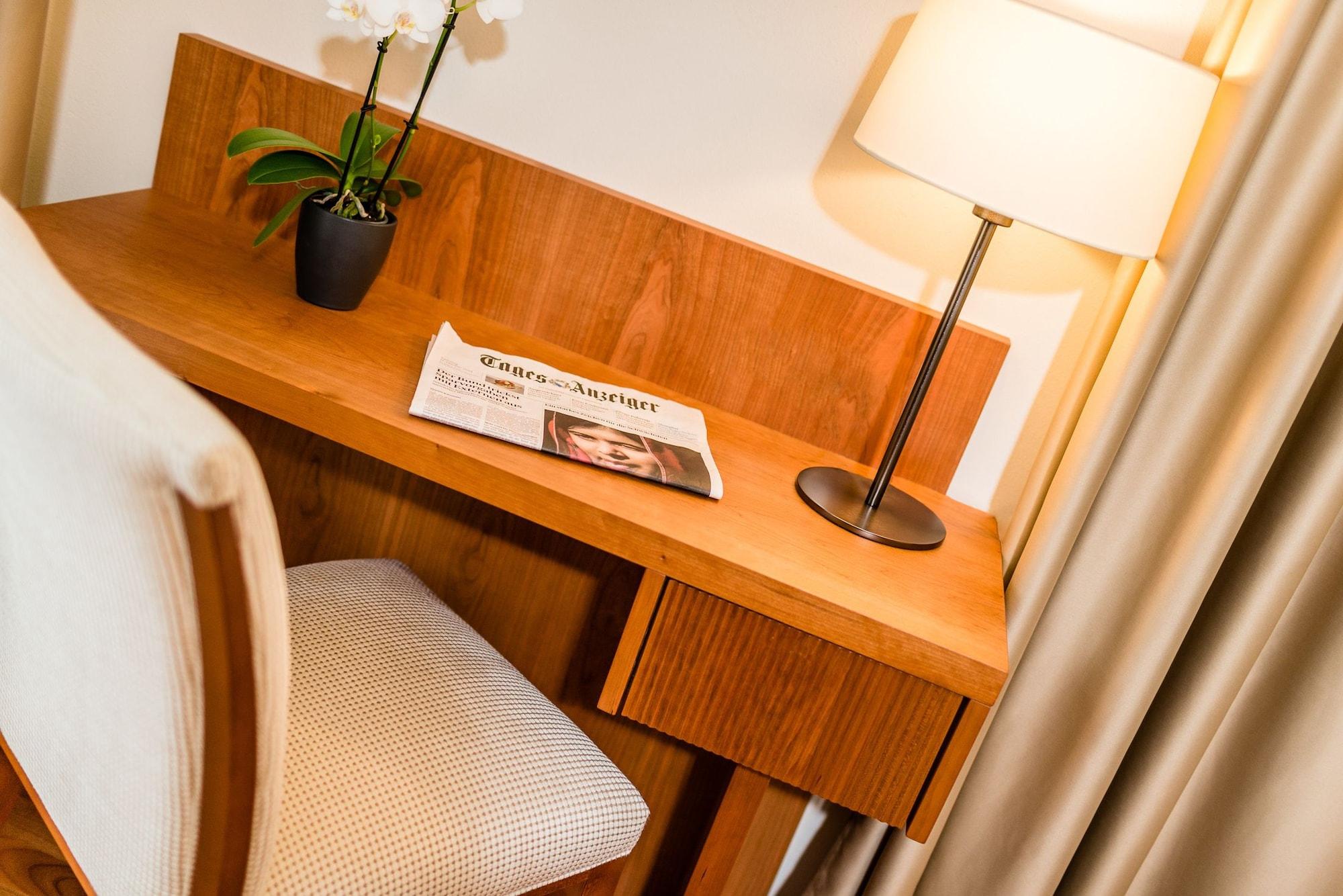 Hotel Palma Мерано Екстер'єр фото